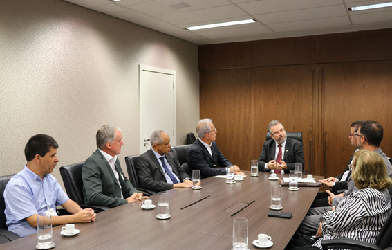 OAB Minas leva demandas da subseção de Bueno Brandão ao TJMG