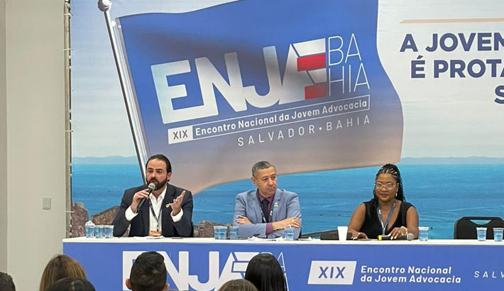 Enja debate os primeiros desafios da profissão no início de carreira