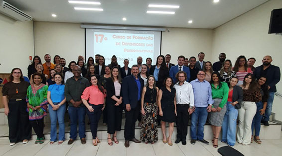 OAB Minas realiza curso de formação de defensores de prerrogativas em Uberaba