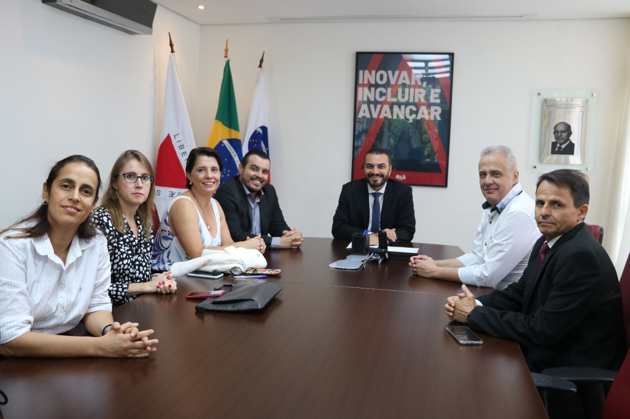 Secretário-geral recebe grupo de advogados dativos